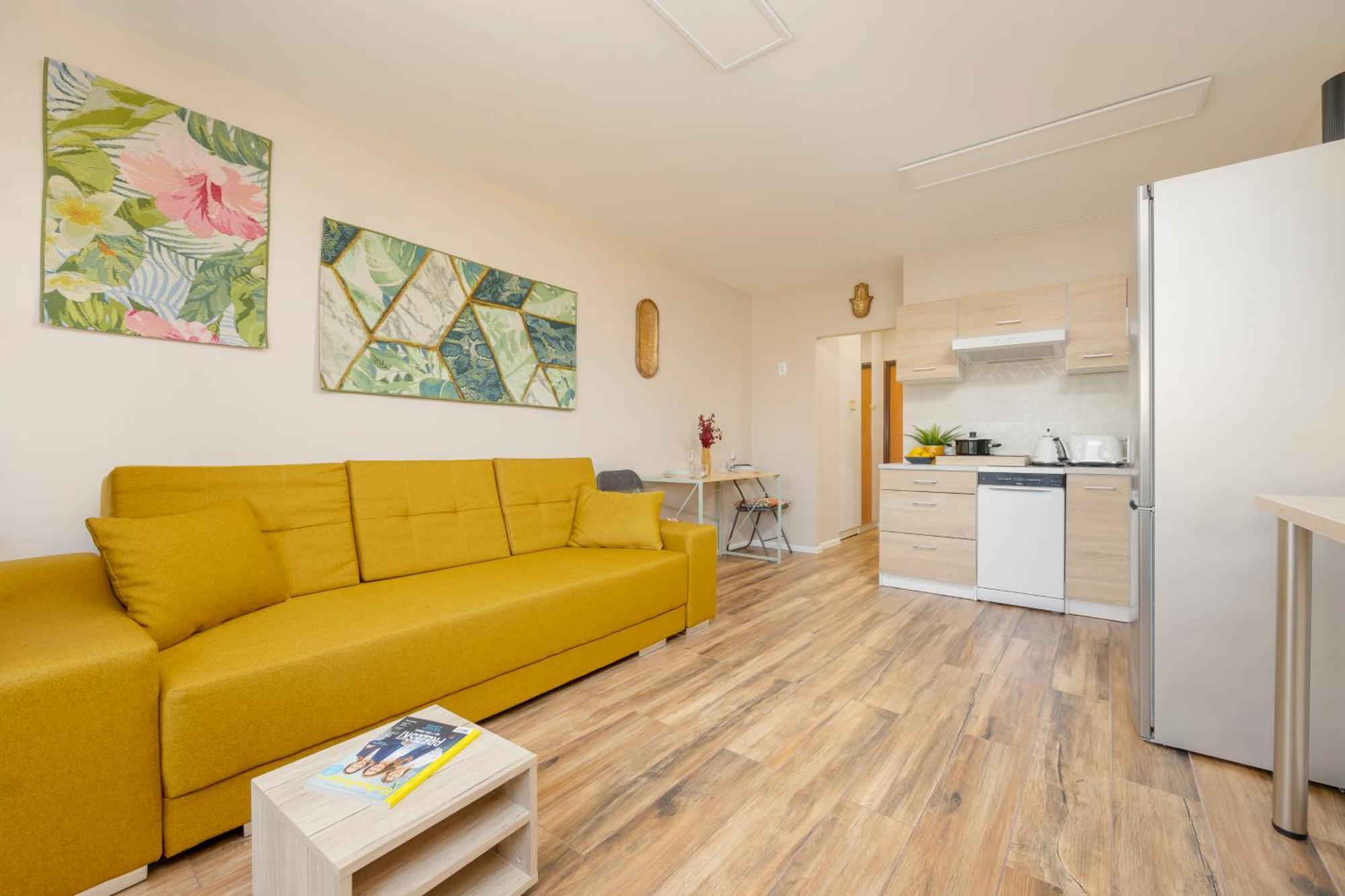 Zoliborz Modern Apartment 8Th Floor By Noclegi Renters Varšava Exteriér fotografie